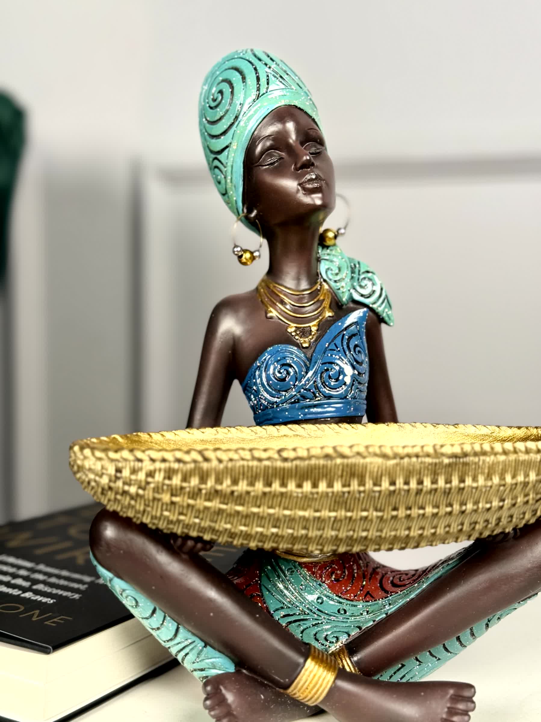 Grace of the Harvest Showpiece