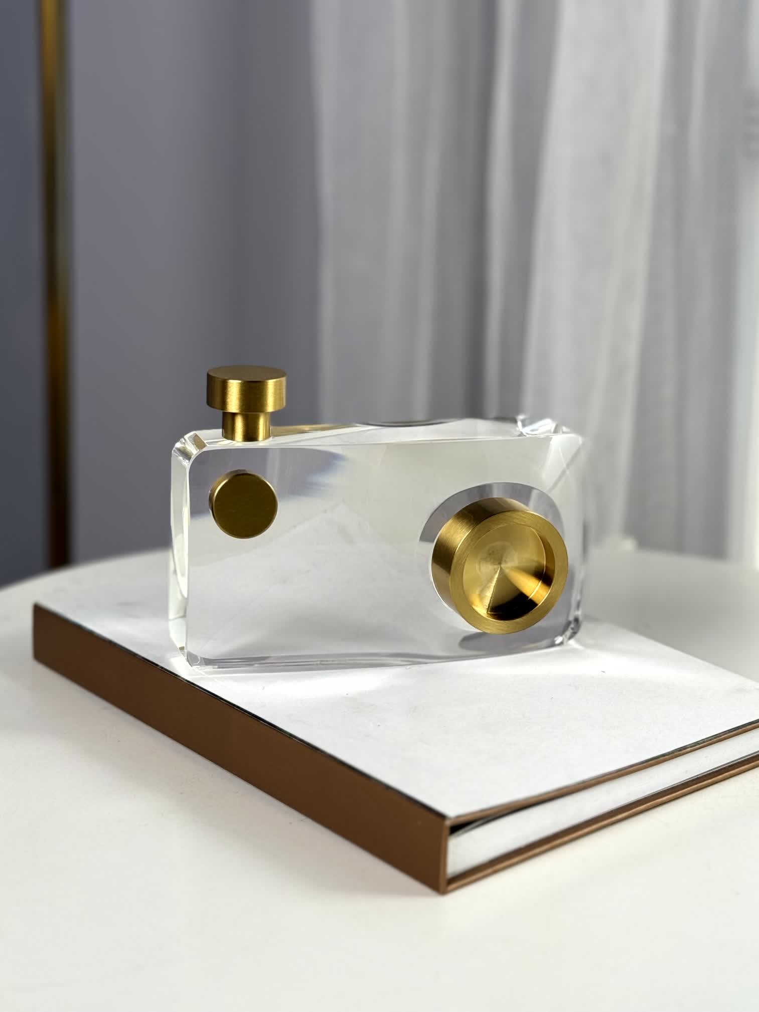 Crystal Camera Artefact