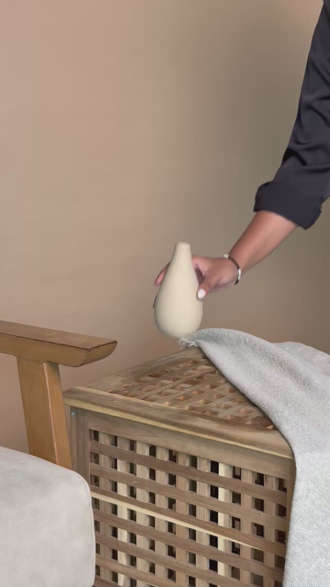 Solora Vase
