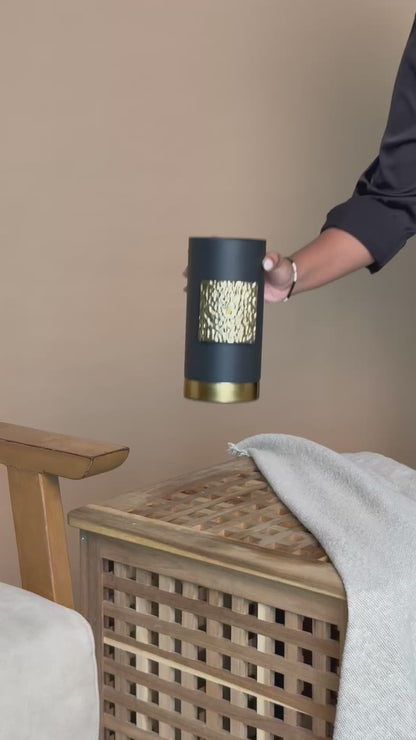 Aurum Noir Vase